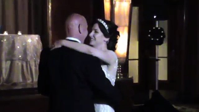 Couple dancing to BABYMETAL at wedding