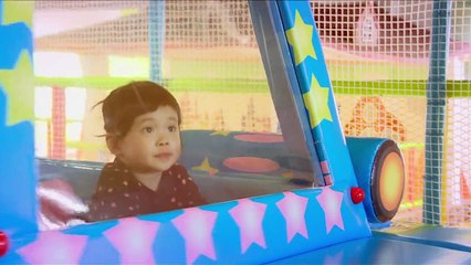 《妈妈是超人》第11期20160701 董洁披婚纱亮相 贾静雯忘记关火咘咘危险？ Super Mom EP.11