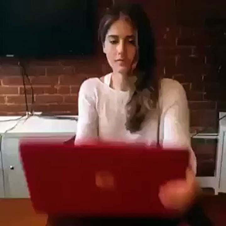 Laptop Funny Video !!!