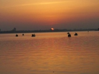 coucher de soleil sur Hanoi