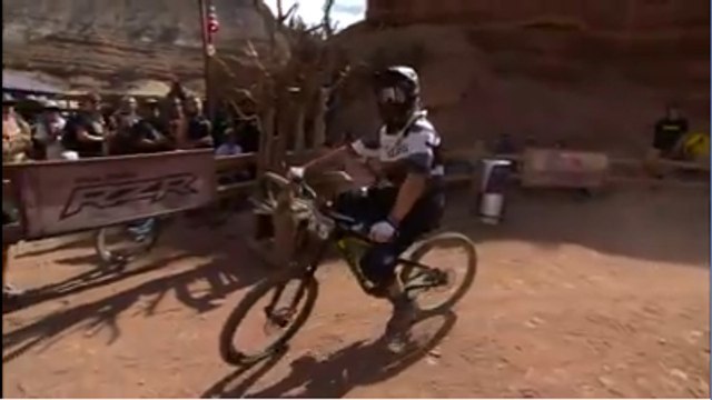 ШОК! Он творит невероятное!!! Мастер!