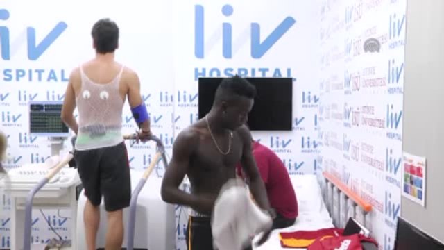 Galatasaraylı Futbolcular Sağlık Kontrolünden Geçti