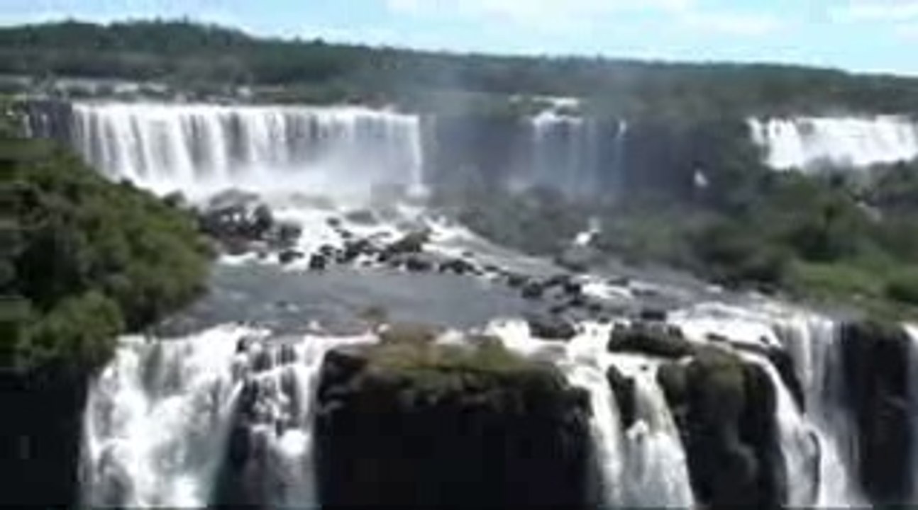 The World's Most Beautiful Waterfalls