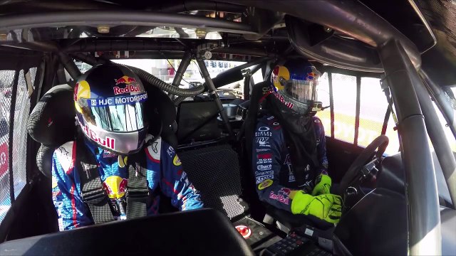 course entre un véhicule de 850 ch et un dragster de 10000 ch