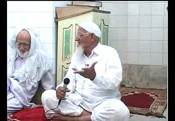 Aab Jang Deen aur Baydeeni kay darmian hai - Molana Ishaq