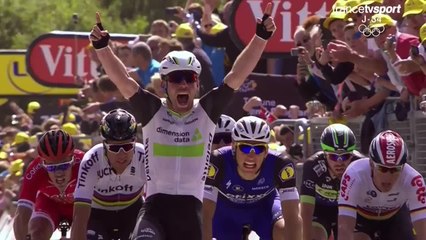 1re étape : Cavendish règle le sprint final après une chute massive !