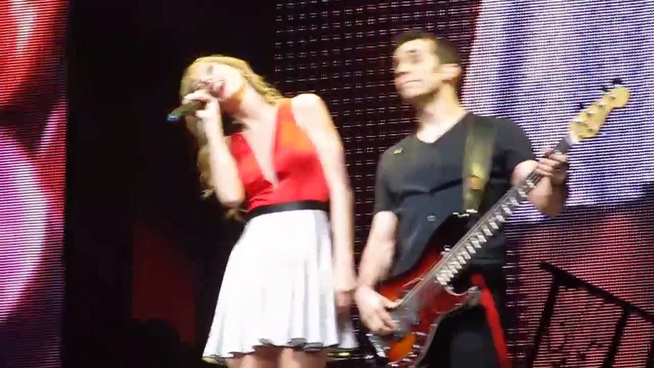 Taylor Swift Red Tour 3-22-13 "Stay Stay Stay"