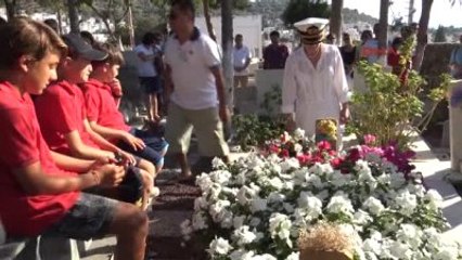 Bodrum Minik Yelkenci Ada Doğum Gününde Mezarı Başında Anıldı