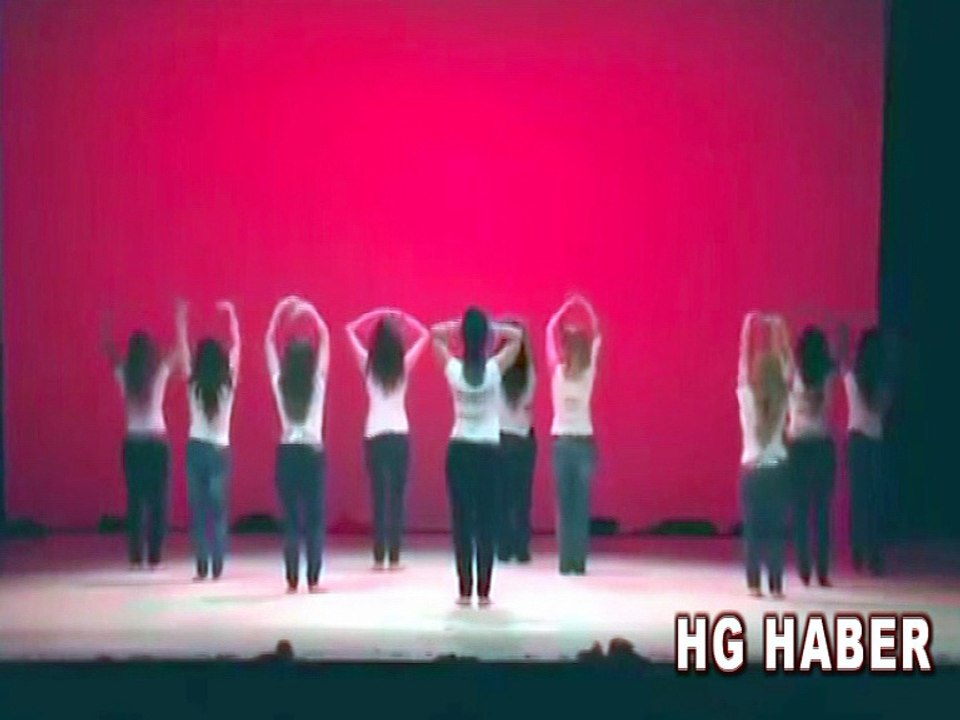 BU KIZLAR HARİKA OYNUYOR !!!