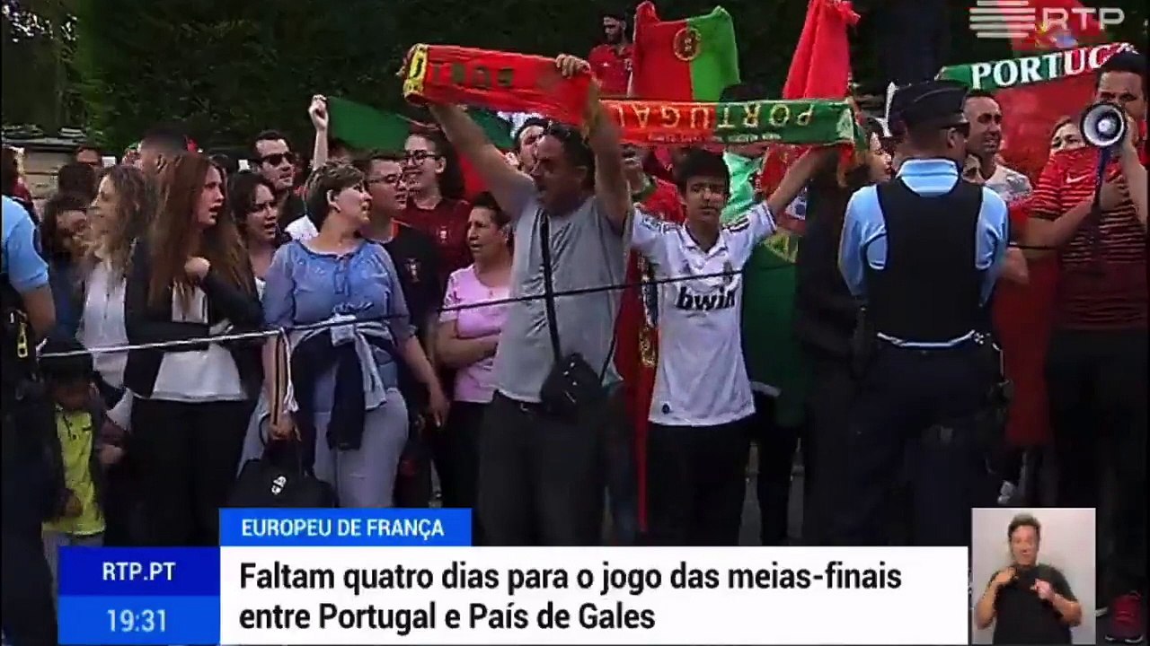 Adeptos portugueses invadem Marcoussis