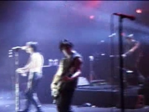 Nine inch nails & marilyn manson - the beautiful people and