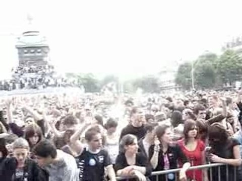 Antoine Clamaran Live @ Bastille - Marche des Fiertés 2007