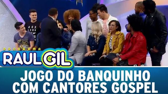 Jogo do Banquinho com cantores gospel