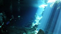 Scuba Diving in Cenote Kukulkan with Klaus Bosbach trim.8F9564D0-A8B2-4AF7-A945-B1049270D9F5