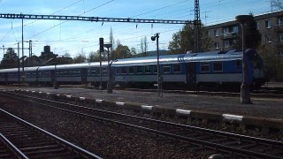 Příjezd vlaku Os 7809 (ČD 363.069) - Beroun, 17. 4. 2014