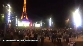 Mouvement de foule à la fan zone de Paris