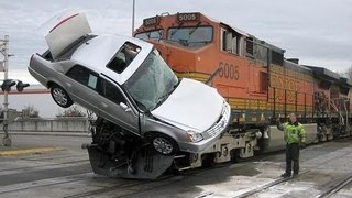 Limo Is Stuck On The Tracks Gets Hit By Train***truck accident attorney **auto crash lawyer*** Updated 2016**