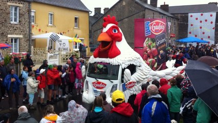 La caravane du Tour de France est arrivée