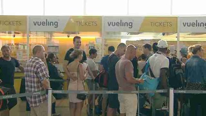 La Generalitat convoca a Vueling para pedirle cambio de actitud y estudia sanciones