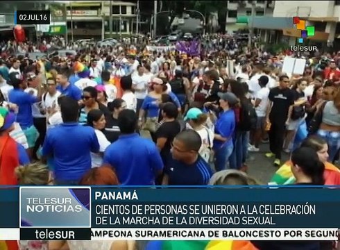 Panameños LGBTI marchan para exigir igualdad en sus derechos