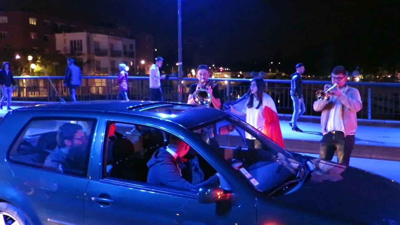 A Maubeuge, on fête la victoire des Bleus en trompette