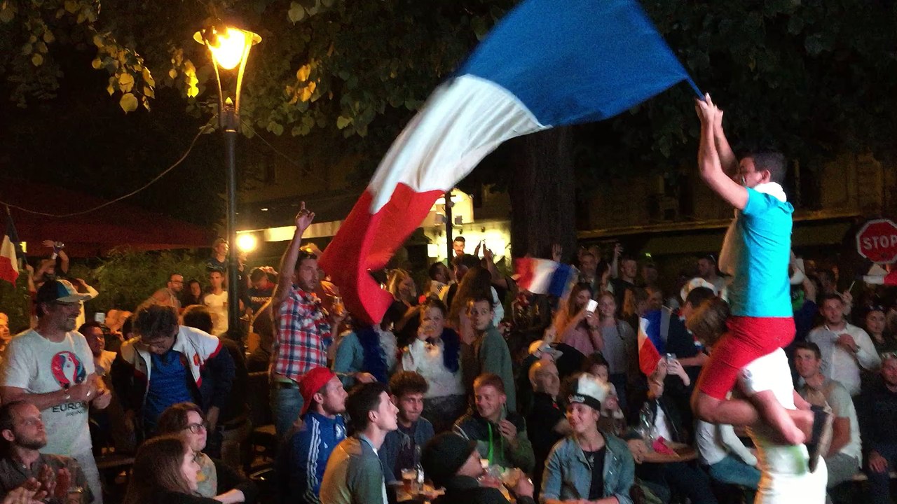 L'étendard (pas sanglant) est levé