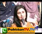 Girl Flirting with Aftab Iqbal in Live Program 2016