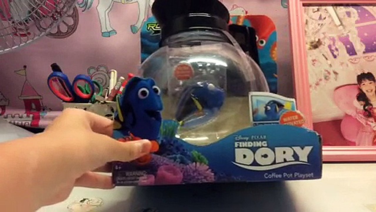 finding dory coffee pot playset