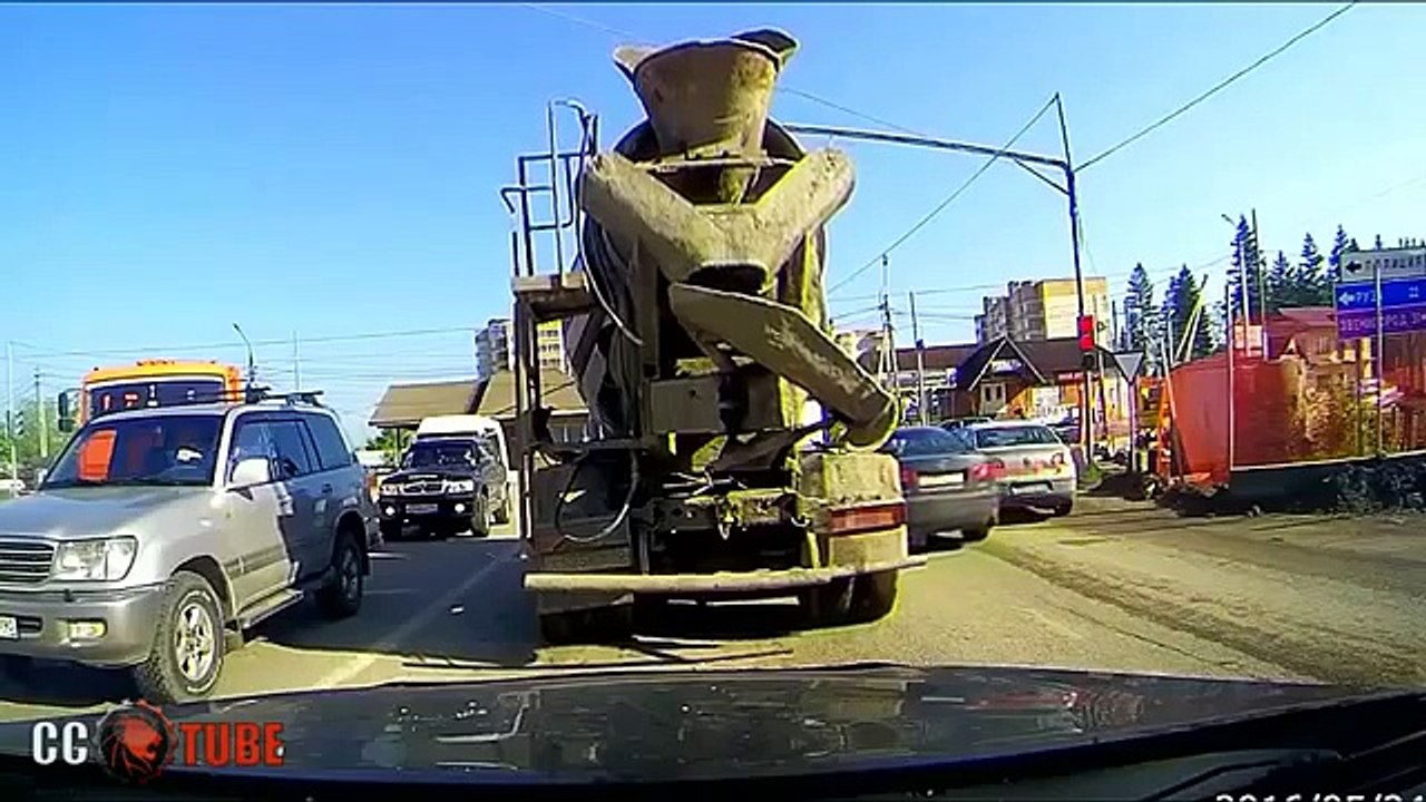 ROAD RAGE & CAR CRASH COMPILATION June 2016