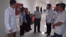 İzmir - Hayatını Kurtaran Doktorlara Teşekkür Etti