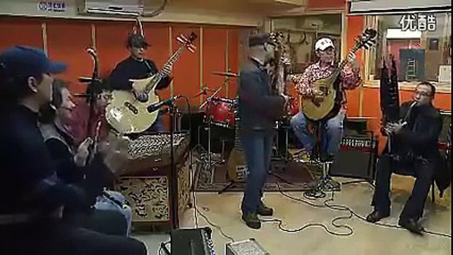 Hotel California avec des instruments traditionnels Chinois. Magnifique!