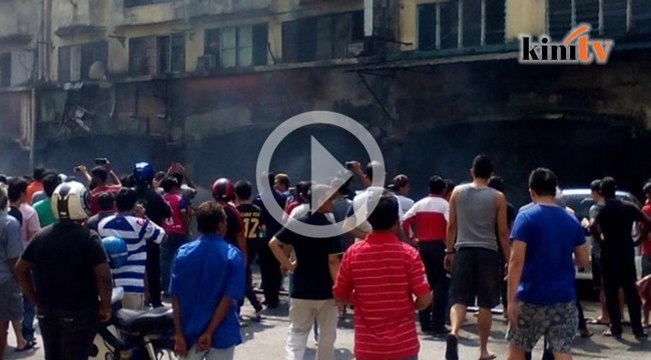 Dengar bunyi meletup macam mercun bola, kata saksi