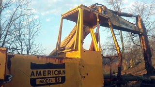 American model 25 excavator