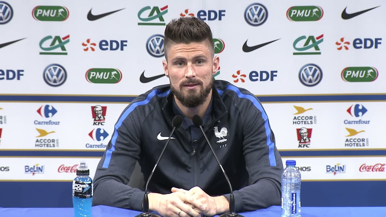 Foot - Euro - Bleus : Giroud «Je m'adapte»