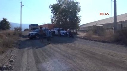 Gazipaşa'da Mahallelinin Toz ve Çamur Eylemi