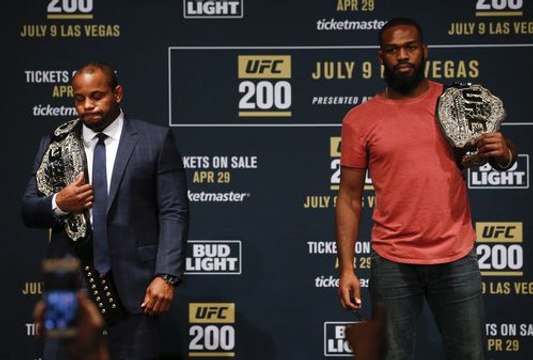 How injuries changed Daniel Cormier, Cain Velasquez