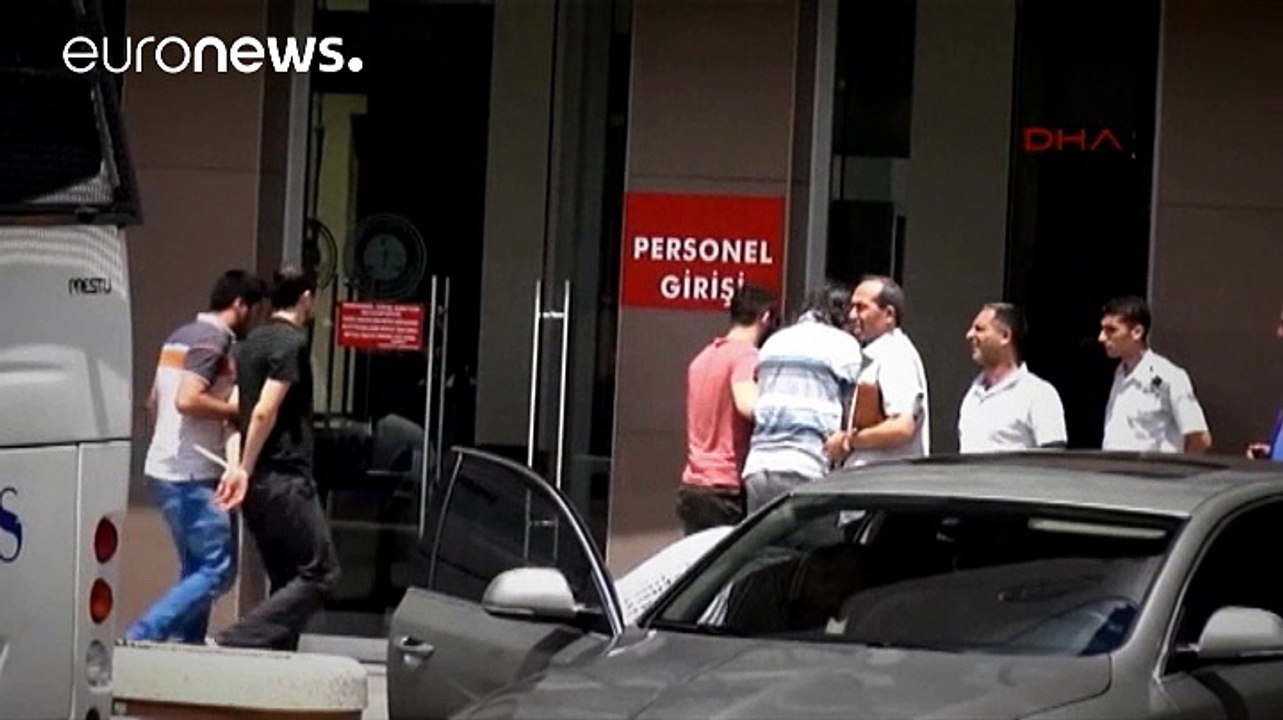 Turquia: Suspeitos de envolvimento em atentado em Istambul em Tribunal