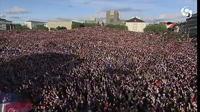 Quand 10 000 islandais réalisent leur clapping