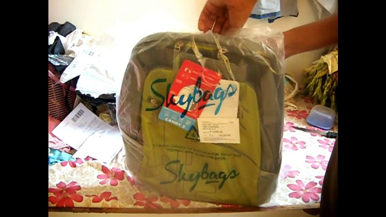 Skybags Candy Green Casual Backpack - Unboxing