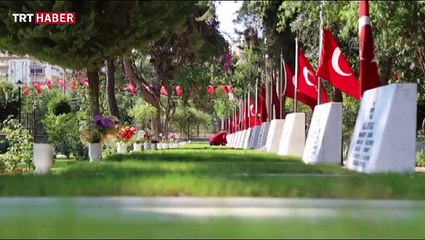 Şehitliklerde buruk bayram