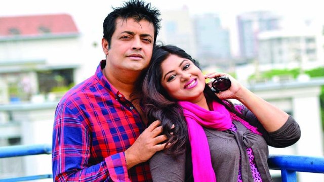 Bhalobashar 20 Bochor Ft Mousumi & Omor Sani - Bangla Romantic Natok HQ
