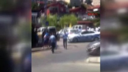 Ataşehir'de Taşlı Sopalı Kavgaya Polisten Silahlı Müdahale