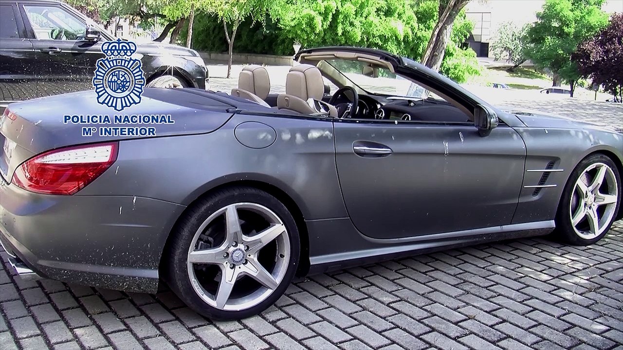 Dos detenidos por apropiarse de 37 coches de lujo