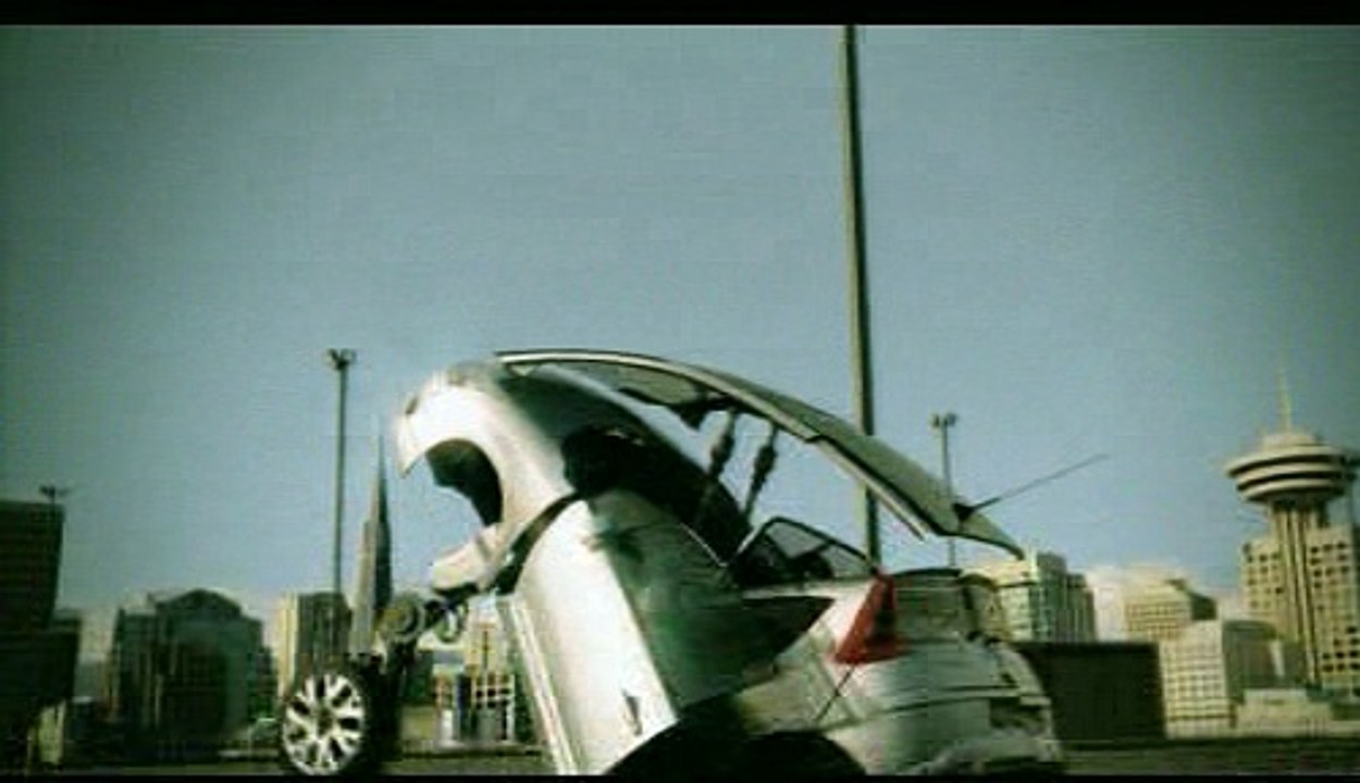 Advertisement @ Citroen C4