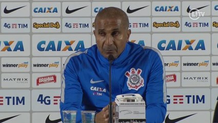Cristóvão diz que vai conversar com Pato, mas avisa : 'Para atuar tem que estar de corpo e alma'
