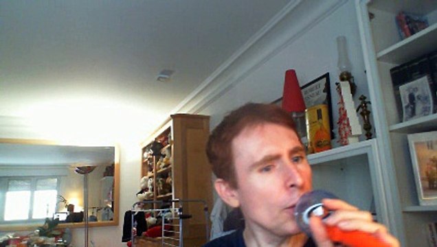 Wiwi égratigne love qui peut des Innocents