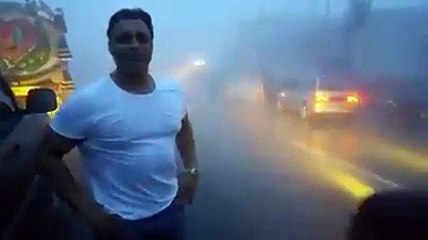 Yeh badal dikhain zara - Shoaib Akhtar in Murree. Shoaib Akhtar Snowfall in Murree