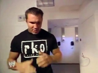 Randy Orton sees Undertaker in mirror
