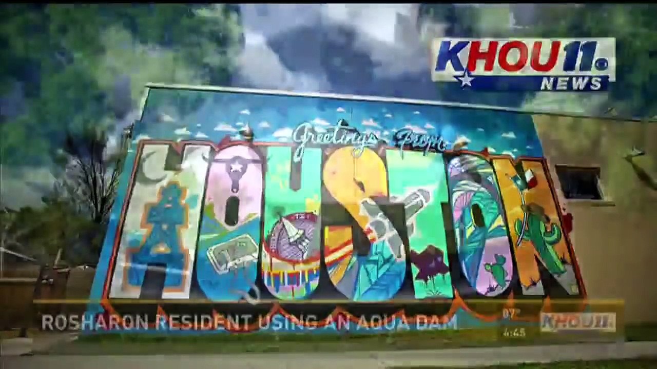 La prima vedere au zis că este NEBUN când și-a înconjurat casa cu acest CAUCIUC imens, dar mai târziu au rămas impresion