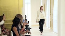 Dior vuelve a lo clásico en su colección otoño-invierno